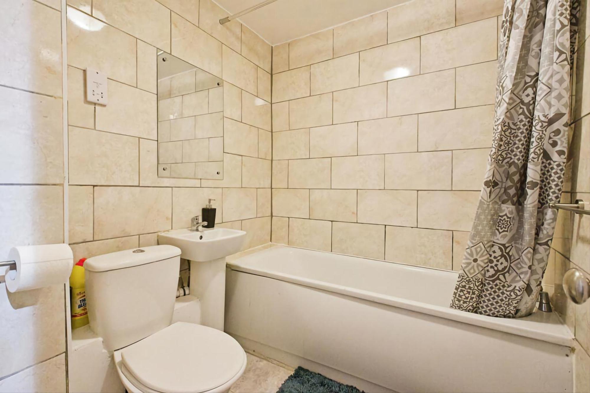 Manor Place Apartment Thamesmead Thamesmead  エクステリア 写真